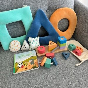 Kiwico Colorful Geometric Learning Toy Set